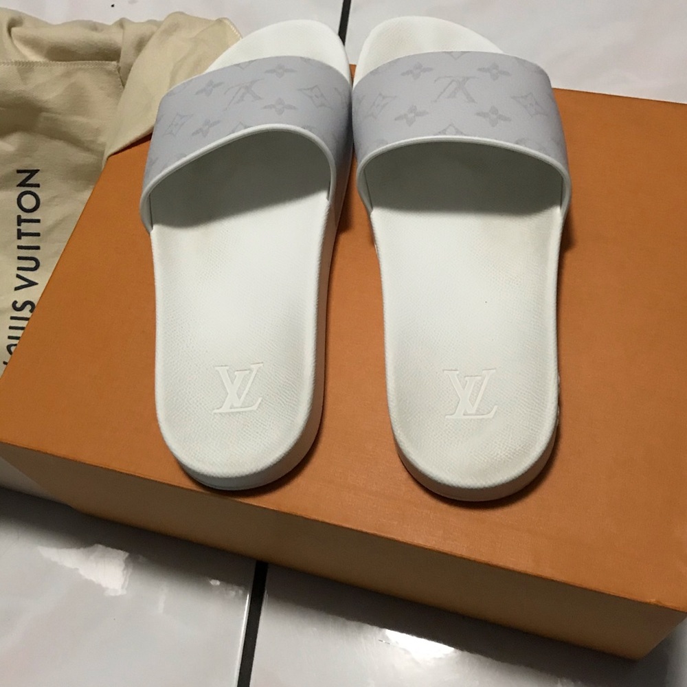 LV MONO SLIDES